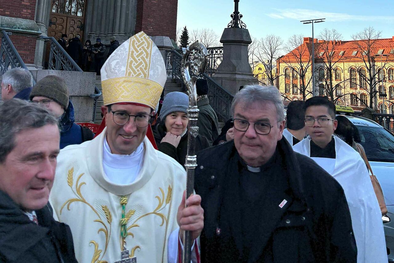 Bischof Raimo Goyarrola und Bonifatiuswerk-Generalsekretär Monsignore Georg Austen. (Foto: Bonifatiuswerk)
