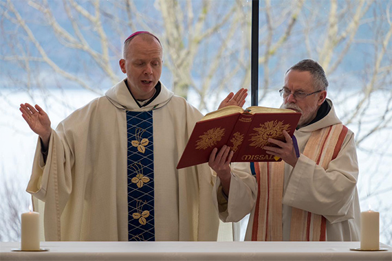 Bischof Erik Varden hielt die Messe zum silbernen Jubiläum. (Foto: Jan Erik Kofoed)