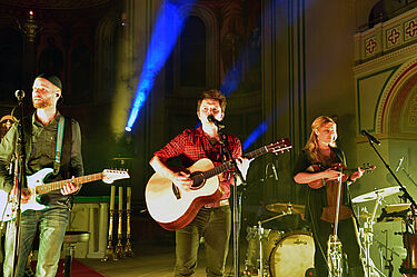 Michael Patrick Kelly und Band