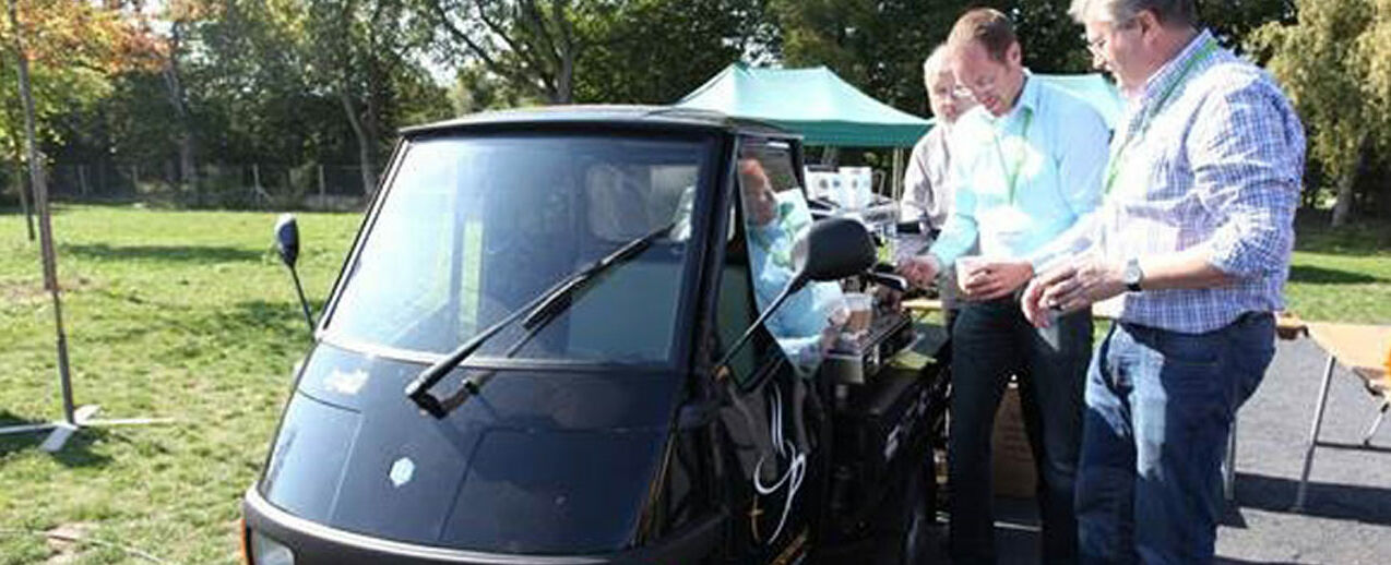 Das Kirchencafé-Mobil auf der Landesgartenschau Rheinland-Pfalz.