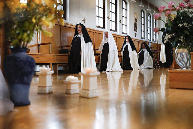 Sie leben für Gott und beten für die Welt. (Foto: Karmelitinenn-Kloster Hafnarfjördur) 