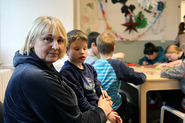 Tatiana Boki kennt die Kinder bereits seit deren Evakuierung. (Foto: M. Nowak) 