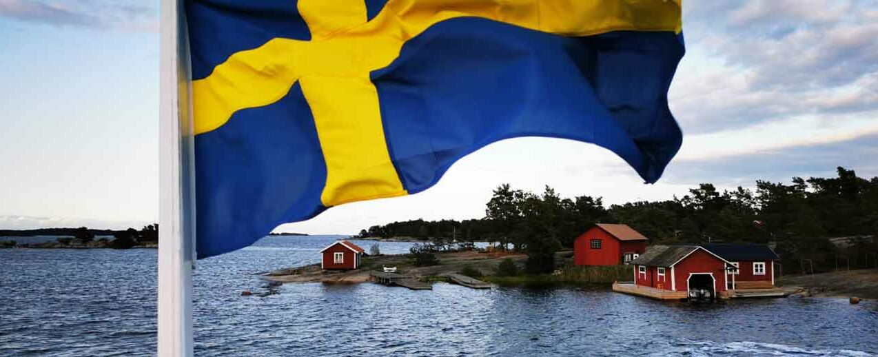 Charakteristische rote Häuschen in Schweden. (Foto: Andreas Kaiser)
