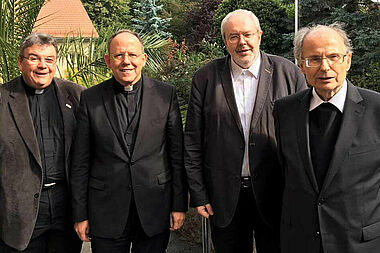 Priestertag des Bistums Erfurt, v.l.: Msgr. Georg Austen, Bischof Ulrich Neymeyr, Generalvikar Raimund Beck, Altbischof Dr. Joachim Wanke, Foto: Julian Heese