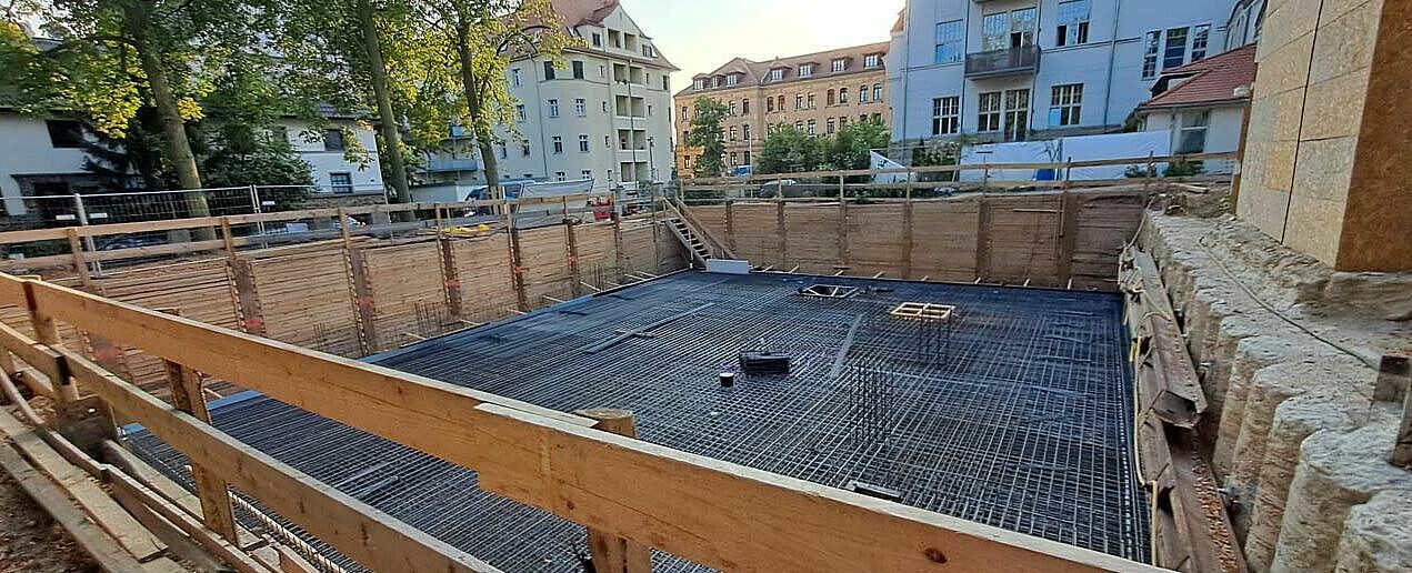 Bis zum Jahresende soll der Rohbau für das neue Pfarrzentrum Leipzig-Nord fertig sein. (Foto: Pfarrei St. Georg Leipzig-Nord)