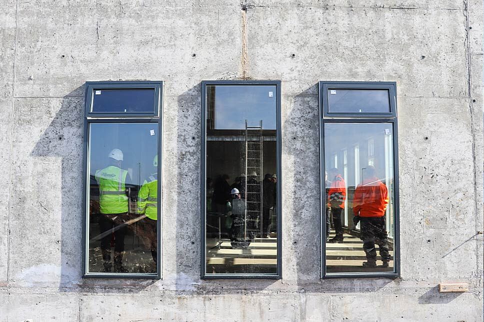 Im Mai wurde das Dach gedeckt. (Foto: Ivan Sovic)