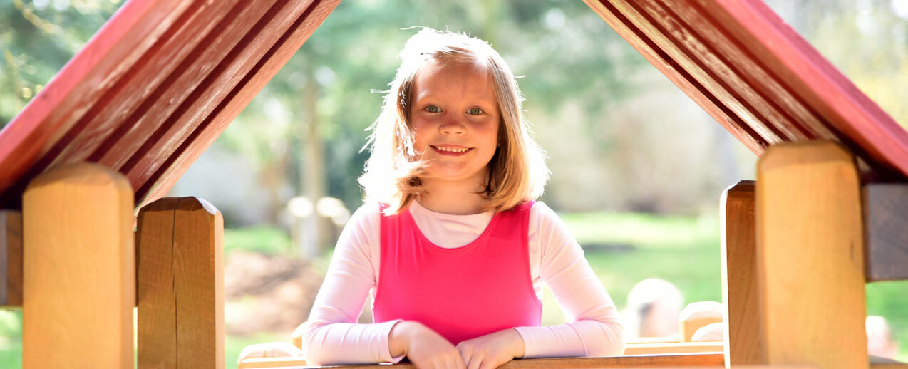 Emilia Kraushaar liebt es auf dem Spielplatz des Familienzentrums Kerbscher Berg in Dingelstädt zu toben. (Foto: P. Kleibold)