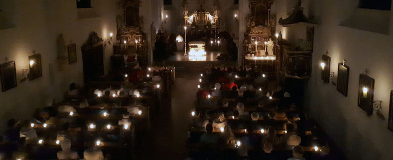 Feier der Osternacht in St. Marien, Fürstenberg. (Foto: Nicole Radtke)