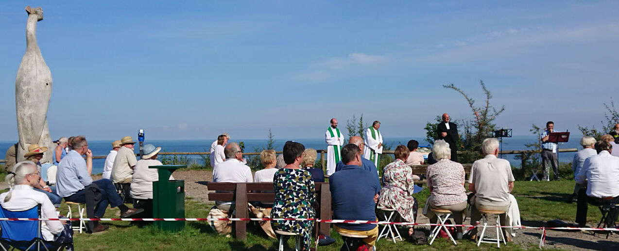 Ökumenischer Ufergottesdienst im Rahmens des Projektes "Urlaub für die Seele" am Karp Arkona. (Foto: Marion von Brechan)