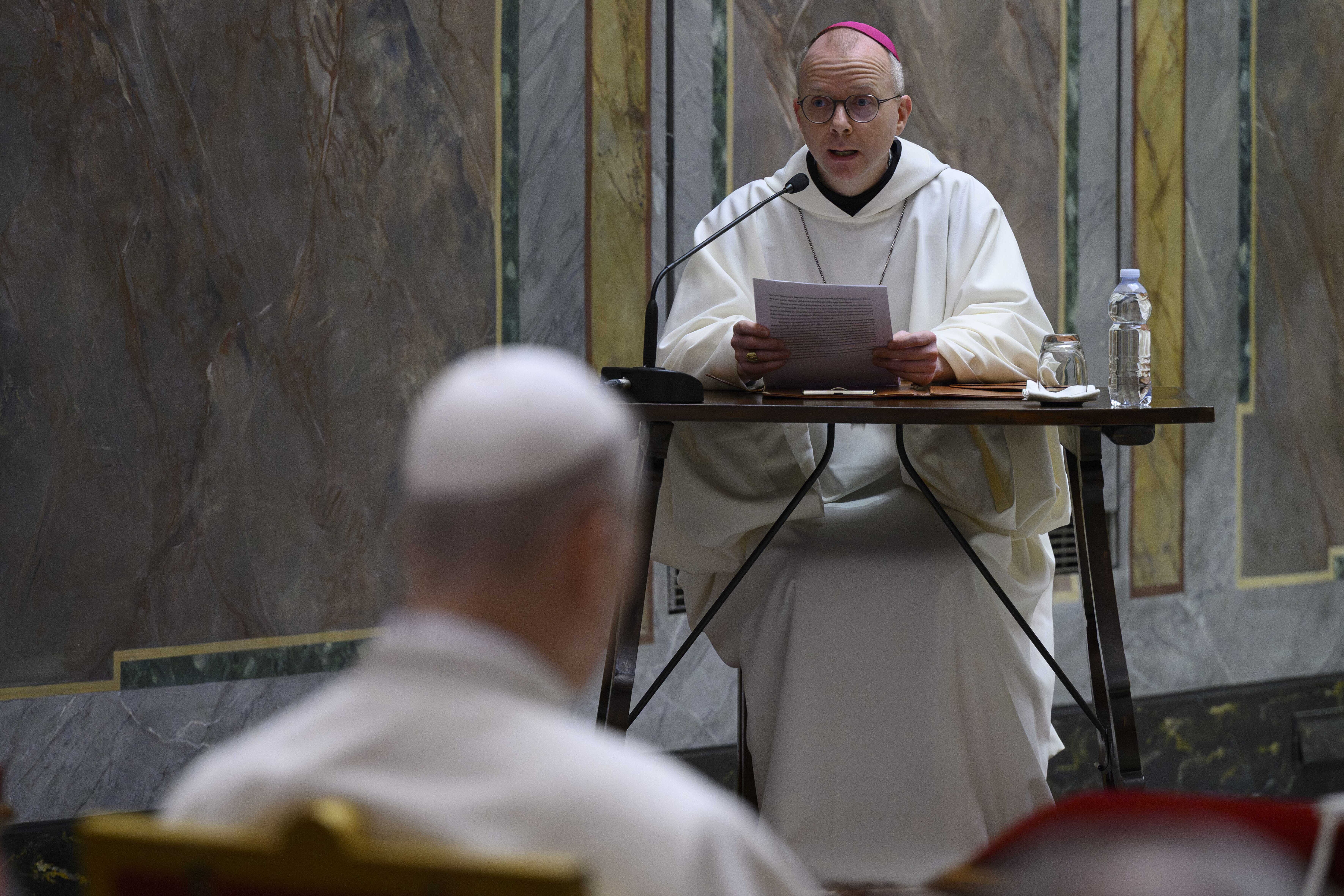 In der Paulinischen Kapelle im Apostolischen Palast finden die diesjährigen Fastenexerzitien unter Leitung von Bischof Erik Varden statt. (Foto: Vatican Media)