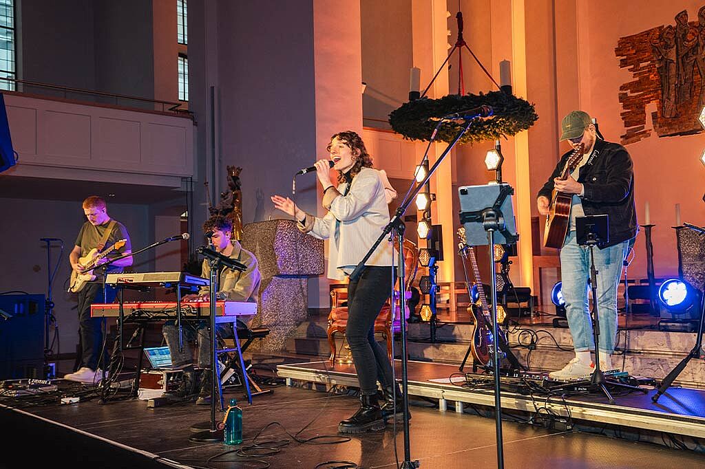 Offizieller Start der Aktion war beim Adventsfestival in der Domkirche St. Eberhard in Stuttgart. (Foto: Joscha Reuther)
