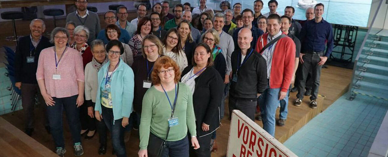 Gruppenbild im Becken. (Foto: Katharina Goldinger)