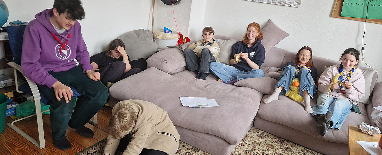 Auf Einladung des Diözesanverbandes Magdeburg der „Deutsche Pfadfinder*innenschaft St. Georg“ (DPSG) bereiteten sich sieben Jugendliche auf das größte internationale Treffen der Pfadfinderbewegung „World Scout Jamboree“ vor. Foto: DPSG Magdeburg
