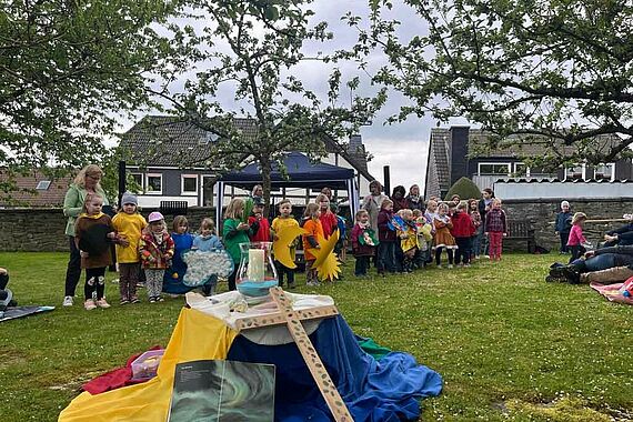 Toller Start des Projektes mit einem Picknickgottesdienst. (Foto: R. Bracht)