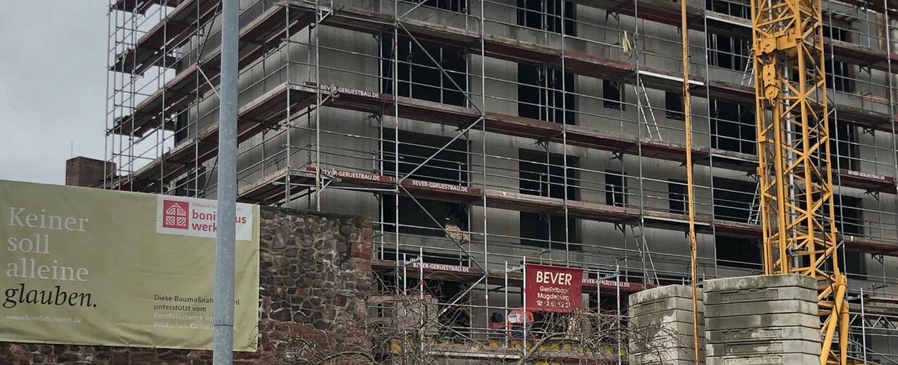 Der Rohbau für das neue Prämonstratenserkloster steht. (Foto: Pater Clemens Dölken O. Praem)