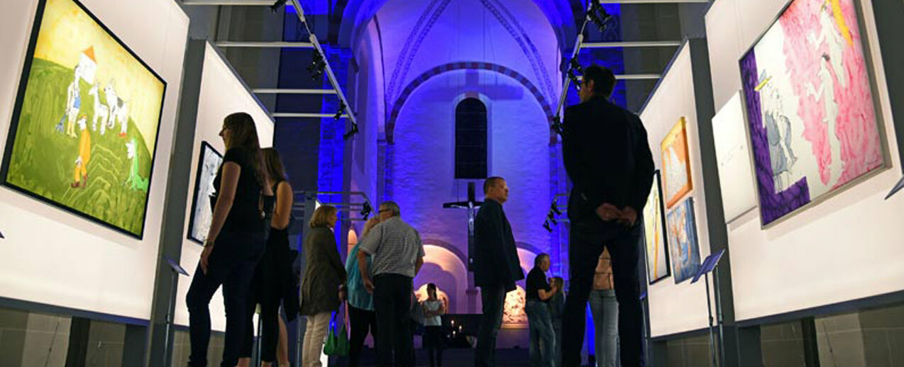 Udo by Night: Aufgrund des riesigen Besucherstroms war die Ausstellung am Samstagabend bis 23 Uhr unter dem Motto „Udo by Night“ geöffnet. Die Ausstellung wurde musikalisch untermalt mit Harfenklängen. Foto: Patrick Kleibold