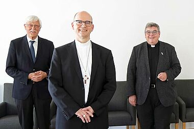 Antrittsbesuch im Bischofshaus in Würzburg: Präsident Heinz Paus (v.l.), Bischof Dr. Franz Jung, Monsignore Georg Austen und Pfarrer Stefan Redelberger. (Foto: Kerstin Schmeiser-Weiß, Pressestelle Ordinariat Würzburg)