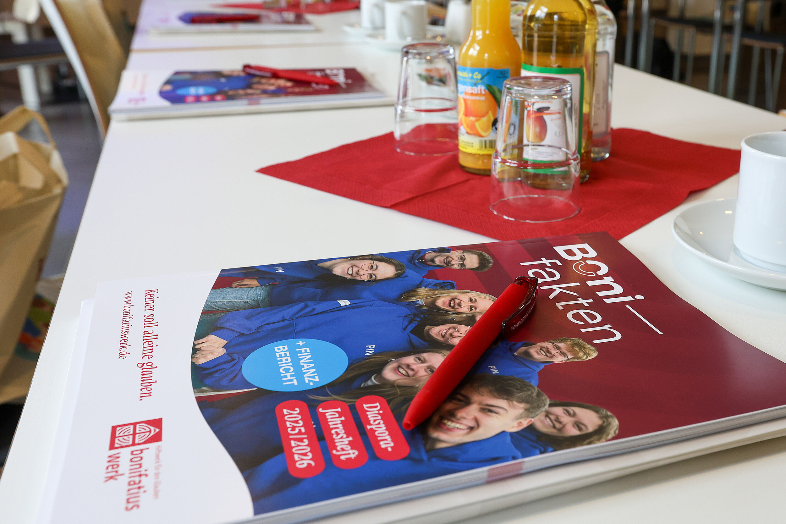 Eindrücke der Pressekonferenz zur Vorstellung des Jahresberichtes des Bonifatiuswerkes. (Foto: Thomas Arzner)