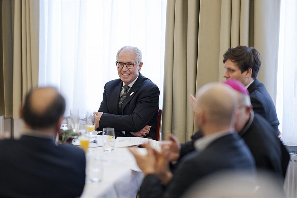 Bonifatiuswerk-Präsident Manfred Müller beim Neujahrsempfang des Bischofs von Görlitz Wolfgang Ipolt. (Foto: Pawel Sosnowski)