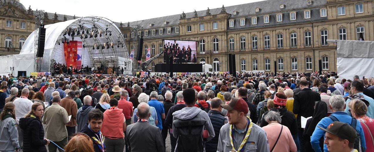 Am Himmelfahrt-Gottesdienst hatten mehr als 9.000 Menschen teilgenommen. (Foto: Simon Helmers)