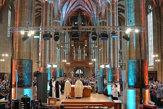 Der Gottesdienst des Bonifatiuswerkes der deutschen Katholiken und des Ansgar-Werkes der Bistümer Osnabrück und Hamburg war ein Zeichen des Mutes für die Diaspora. Foto: Simon Helmers