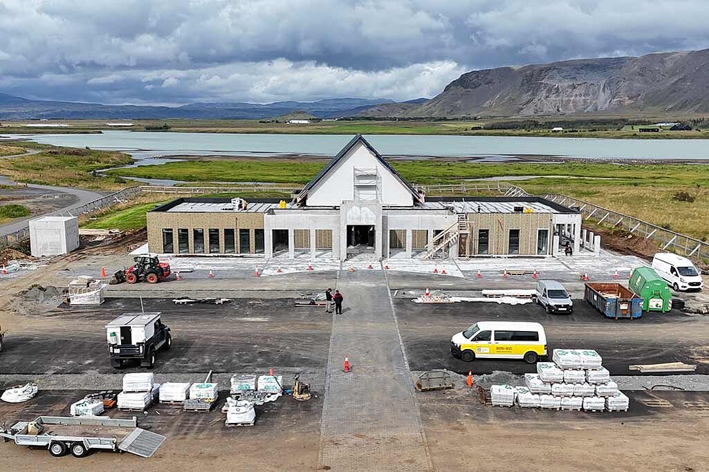 Unter Dach und Fach: Kirchenneubau schreitet voran (Foto: Ivan Sovic)