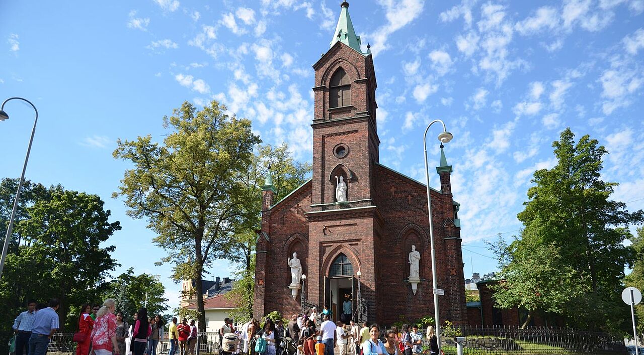 Die St.-Henrik-Kathedrale in Helsinki. Sie ist das geistliche Zentrum der katholischen Kirche in Finnland. Das Land wurde nun von Papst Leo XIV. als hoffnungsstiftendes Vorbild für die Ökumene gelobt. (Foto: Alfred Herrmann)