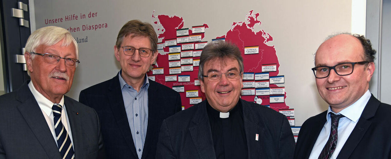 From left to right: President Heinz Paus, Vice-President Hermann Fränkert-Fechter, Secretary General Monsignore Georg Austen and Executive Director Martin Guntermann. Photo: Patrick Kleibold