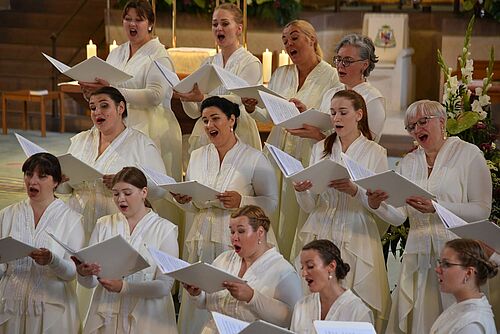 Der BALTA-Chor unternahm als einer der weltbesten Chöre mehrere erfolgreiche Konzertreisen, unter anderem in Europa und Asien. (Foto: Simon Helmers)