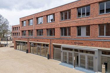 Der Eingangsbereich der katholischen Sophienschule. 