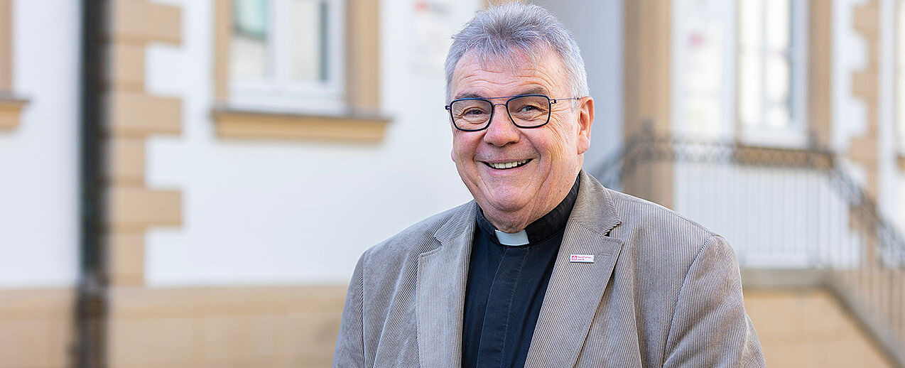 Bonifatiuswerk-Generalsekretär Monsignore Georg Austen spricht in der neuen Podcastfolge über die vielfältige Arbeit des Hilfswerkes. (Foto: Hartmut Salzmann)