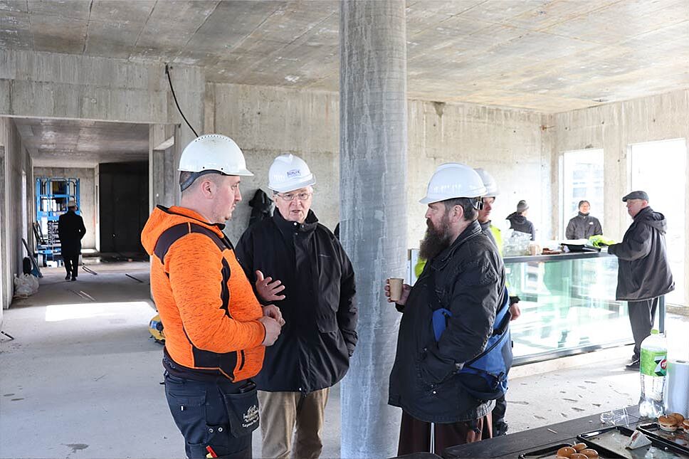 Im Mai wurde das Dach gedeckt. (Foto: Ivan Sovic)