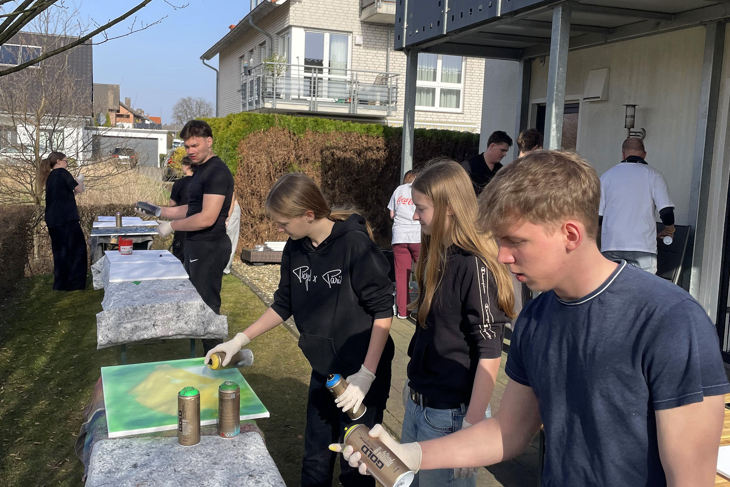 Wochenendprogramm: Spray-Workshop mit Mika Springwald. (Foto: Robert Lisiecki)