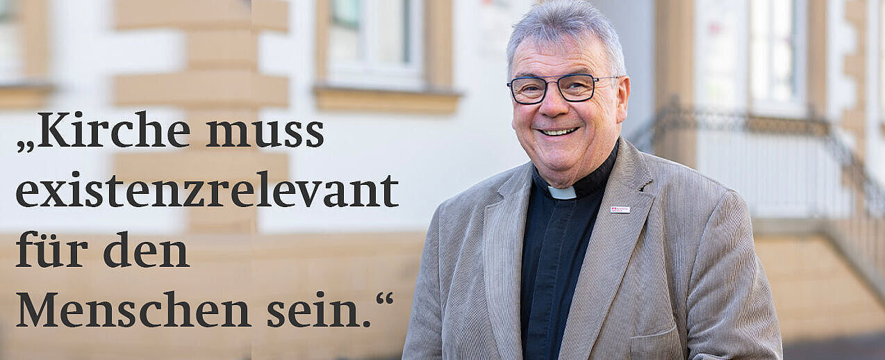 Generalsekretär Monsignore Georg Austen (Foto: Hartmut Salzmann)