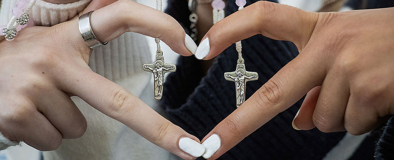 Junge Gläubige kamen bei einem Jugendcamp in Skara in Schweden zusammen. (Foto: Mateusz Opila)