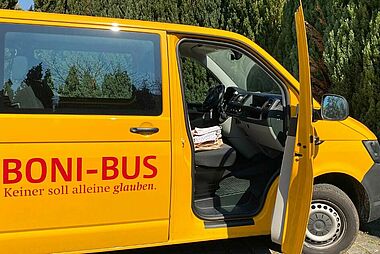 BONI-Bus als Stofftaxi in Bad Liebenwerda. (Foto: Miriam Fricke)