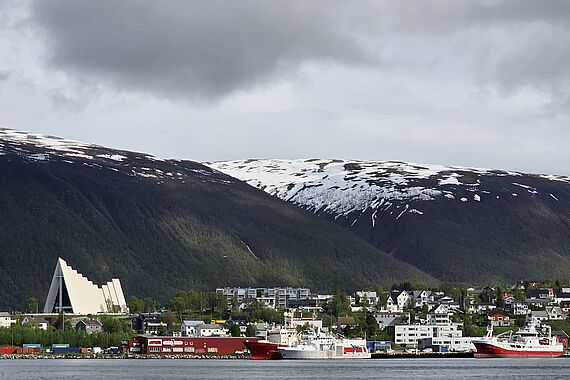 Die Eismeerkathedrale - das Wahrzeichen von Tromsø (Foto: Andreas Kaiser)