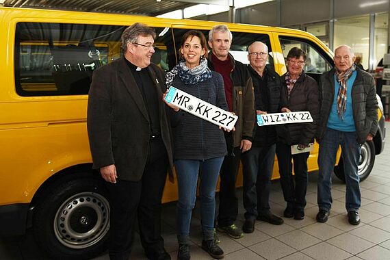 Monsignore Georg Austen, Alexandra Blanke, Norbert Zander, Herbert Siebert, Waltraut Siebert und Egon Rammenzweig. Foto: Sr. Theresita M. Müller