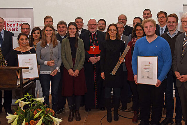 Gruppenbild: Preisträger des Bonifatiuspreises.