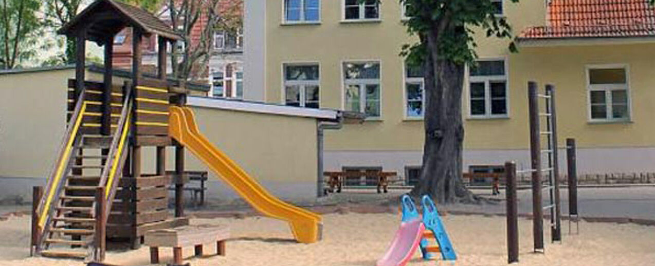 Der Spielplatz des Kindergartens (Foto: Katholischer Kindergarten St. Michael.)