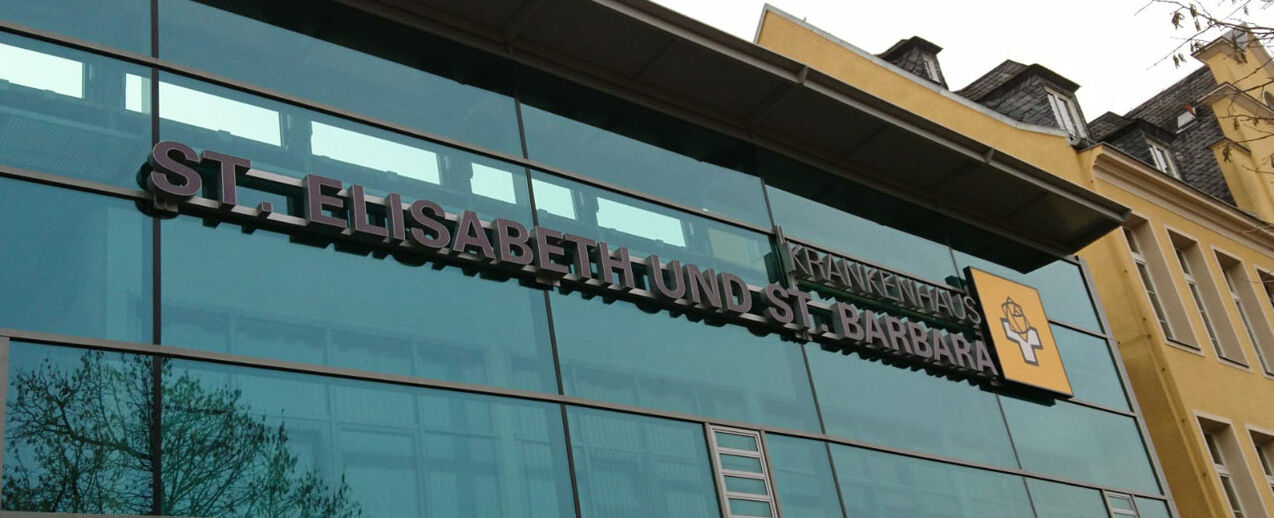 Am Krankenhaus St. Elisabeth und St. Barbara in Halle (Saale) geht eine Ära zu Ende. Das Schwesternhaus wird den Standort verlassen. (Foto: St. Elisabeth Krankenhaus)