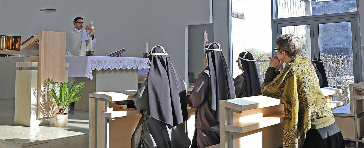 	Während der Messe im Birgitten-Kloster in Tallinn-Pirita. Foto: Markus Nowak