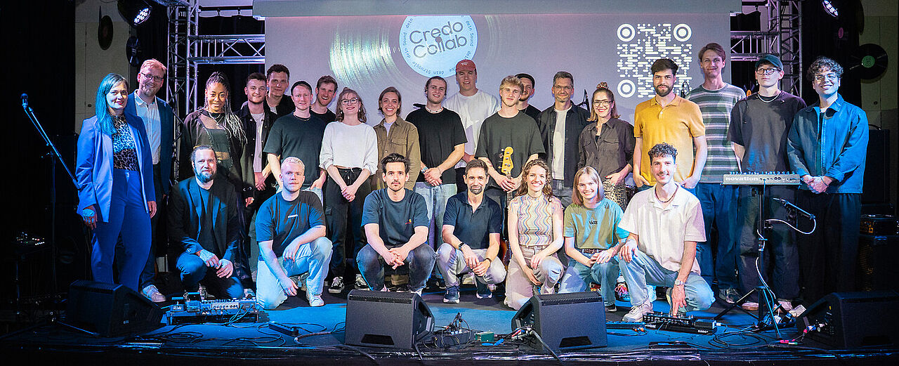Die Beteiligten am Credo-Collab-Finale. (Foto: Joscha Reuther/Erzdiözese Freiburg) 