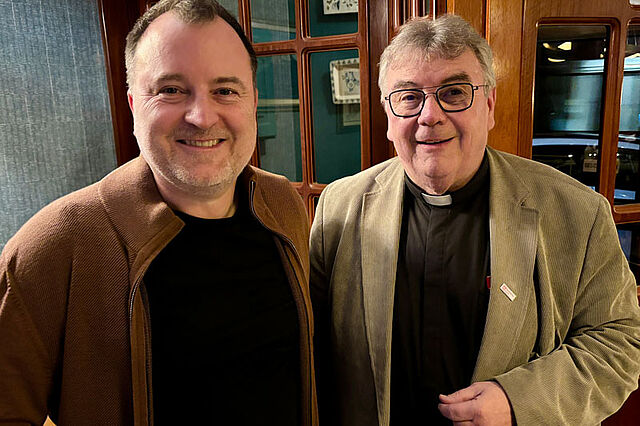 Abstecher nach Mannheim: Monsignore Georg Austen (re.), Generalsekretär des Bonifatiuswerkes, besuchte den Direktor der Popakademie Baden-Württemberg, Michael Herberger. 