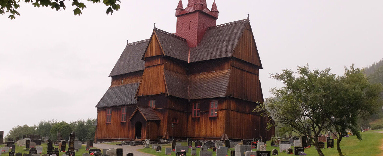 Ein Ziel der Reise: die Stabkirche Runkeby (Foto: B. Blanke)