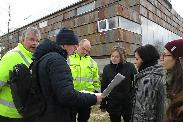 Projektleiter und Architekten bei der Planung des Anbaus. (Foto: Tautra Mariakloster, Wojciech Rygielski) 