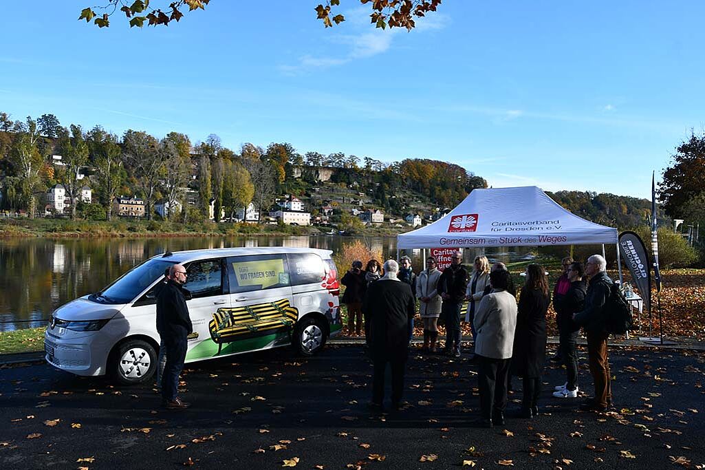 Das Caritasmobil soll neue Wege der Begegnung schaffen. (Foto: Michael Baudisch)