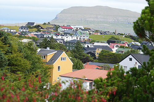 Blick auf die Hauptstadt der Färöer-Inseln. Foto: Pfr. Martin Geistbeck