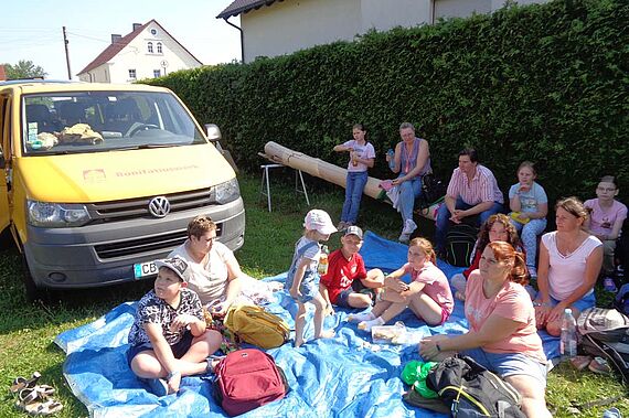 Gemeinsames Picknick. (Foto: Schwester M. Victoria Jazdzewski)