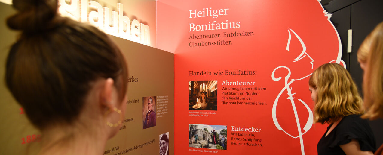 Diese Jugendlichen sind auf den Spuren des heiligen Bonifatius. (Foto: Theresa Meier)